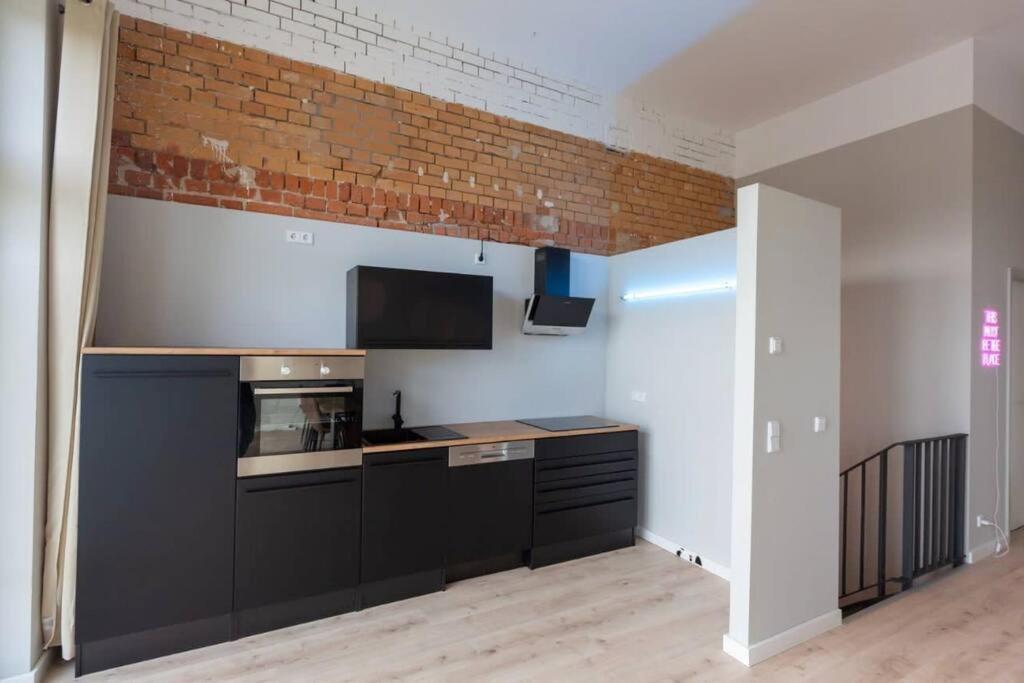 Phoenix Loft 6 High Speed Wifi Netflix
